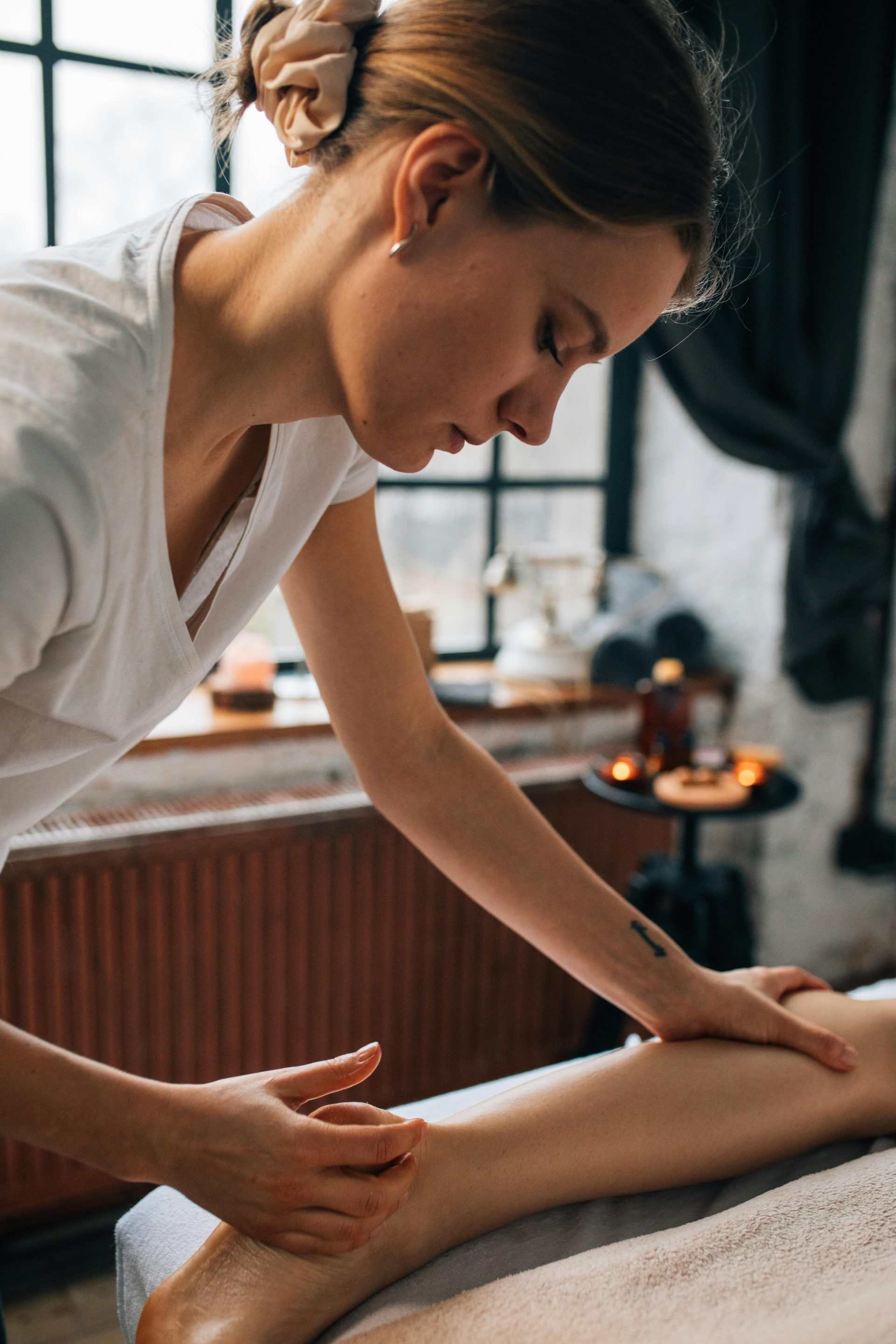 A calming spa massage therapy session with a focus on relaxation and wellness.